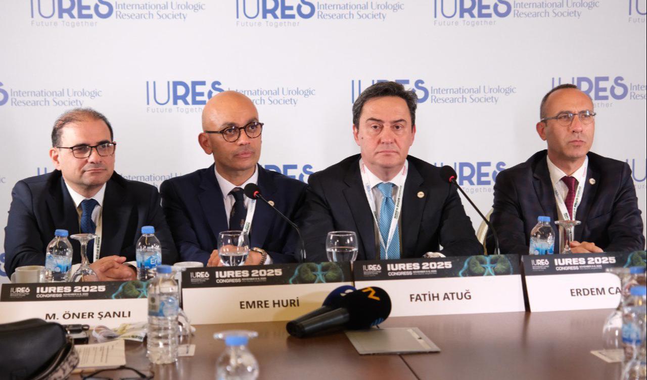Leading urologists speak at an International Urologic Research Society (IURES) session focused on robotic surgery advancements─from left: M. Oner Sanli, Emre Huri, Fatih Atug, and Erdem Canda. (AA Photo)