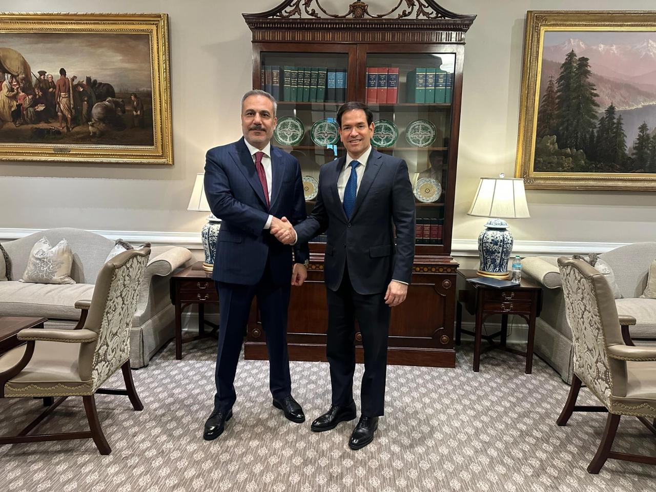 Turkish Foreign Minister Hakan Fidan (L) meets with US Secretary of State Marco Rubio (R) during Turkiye-US-Syria trilateral meeting in Washington, United States on November 10, 2025. (Turkish Foreign Ministry HO / AA Photo)