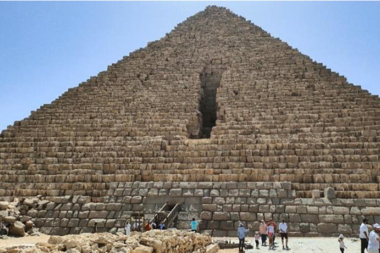 Researchers detect possible hidden entrance in 4,500-year-old Egyptian pyramid