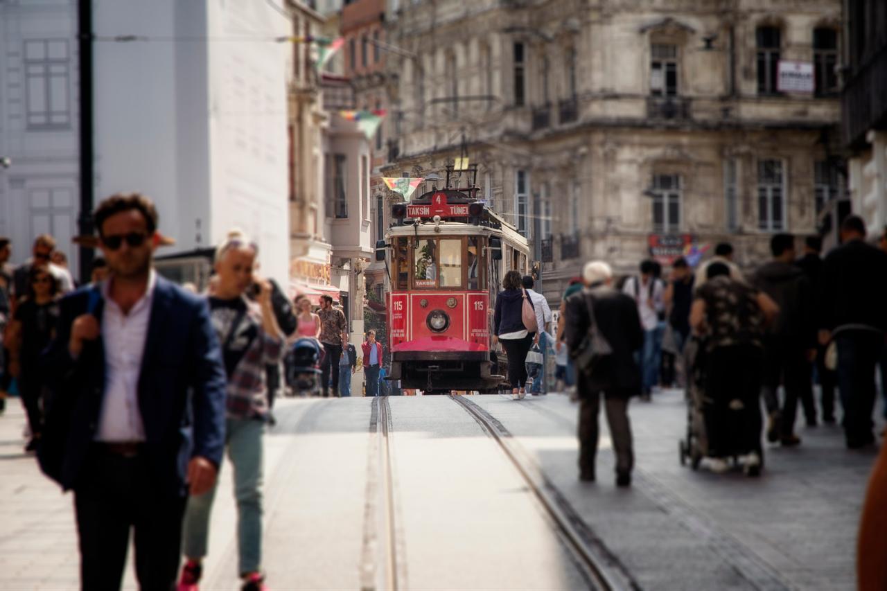 Istanbul’s Istiklal Avenue ranks 36th among world’s priciest retail streets