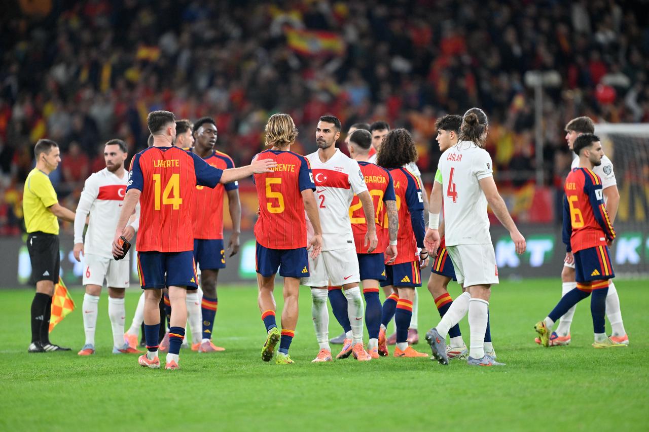 Seville police find stolen watch, worth over 300,000€ from Türkiye team's locker room