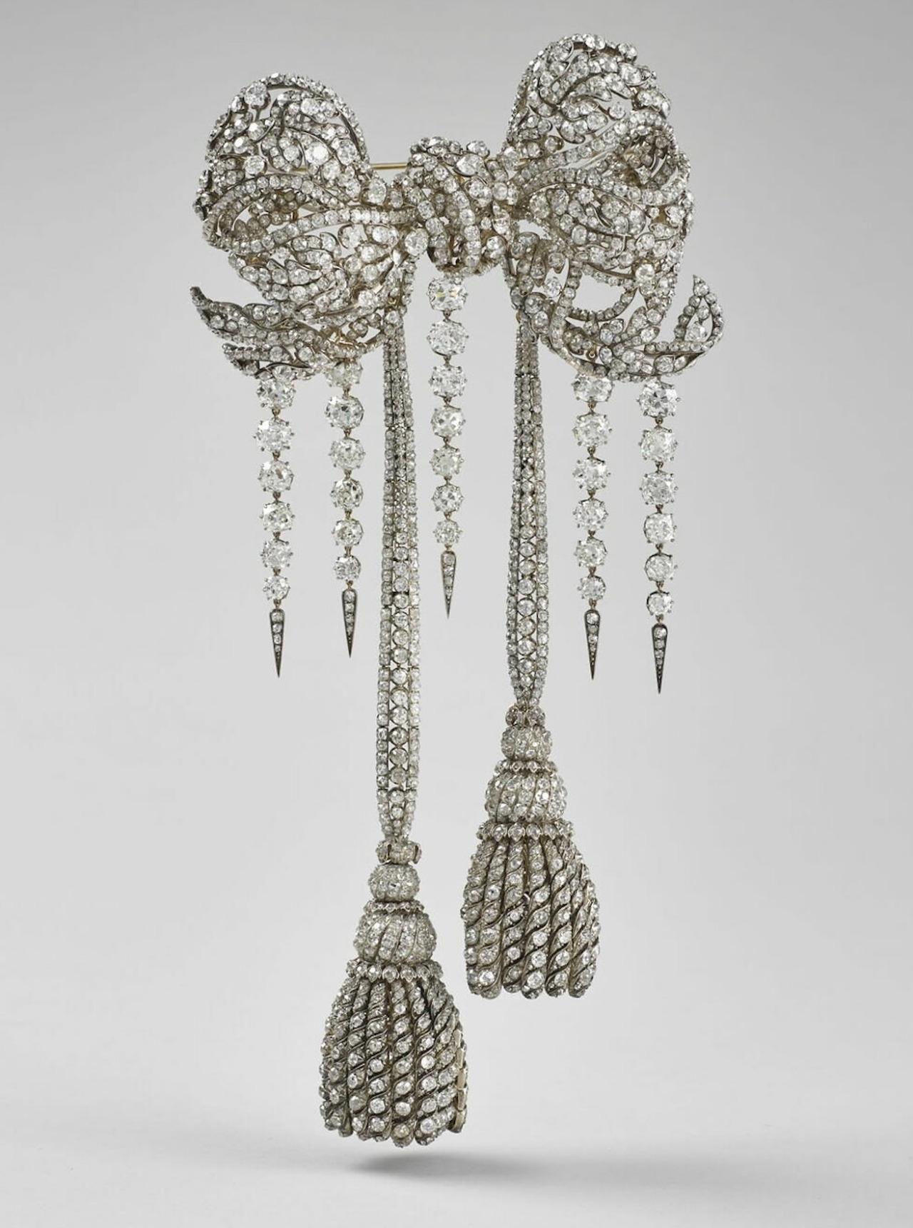 Empress Eugénie’s original diamond bodice bow, crafted around 1855, later acquired by the Louvre Museum. (Photo via Louvre Museum)