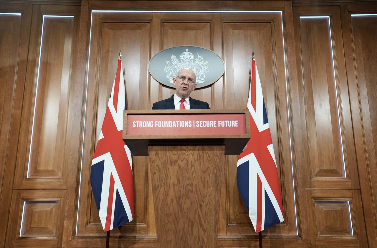 Britain's Defence Secretary John Healey delivers a speech in the Downing Street briefing room in central London on November 19, 2025. (AFP Photo)