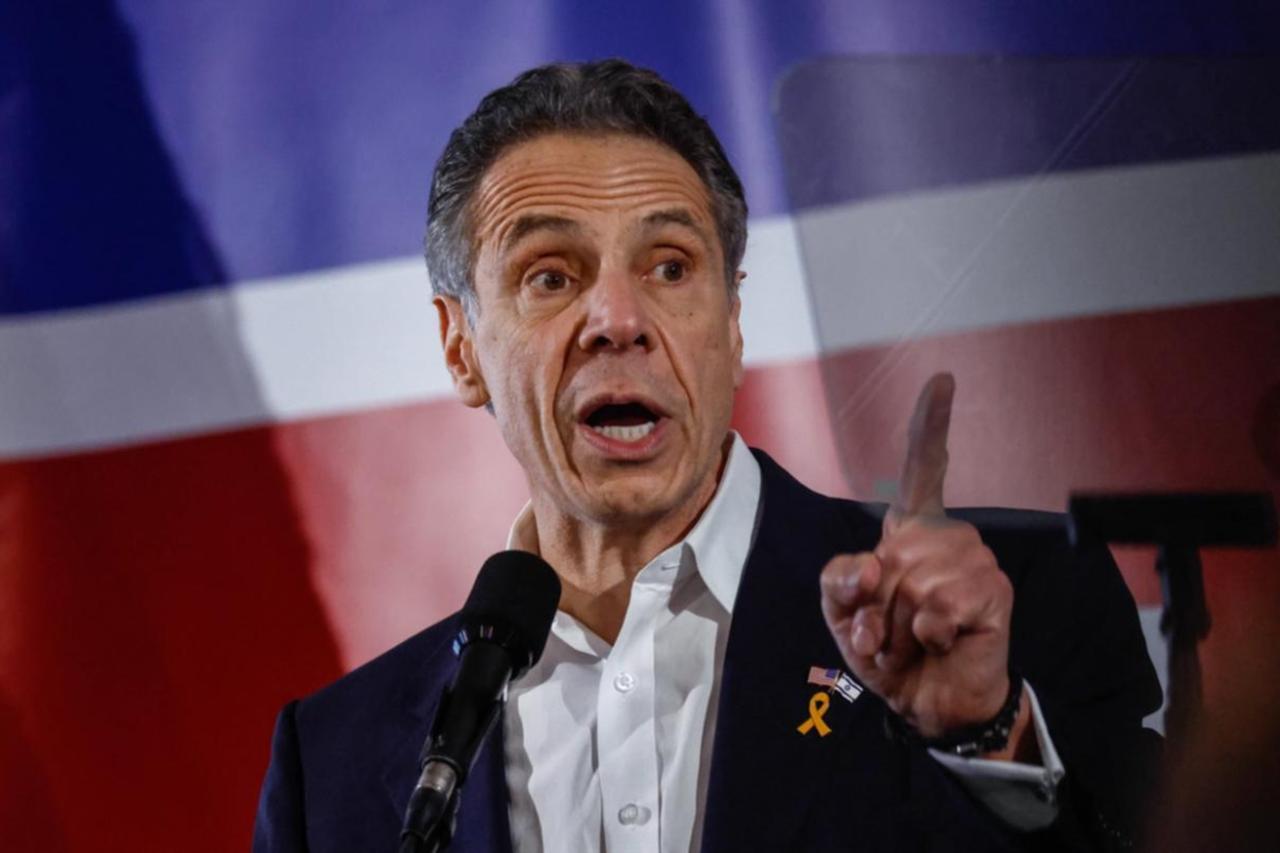 Cuomo pledges cooperation with Trump in NYC mayoral bid