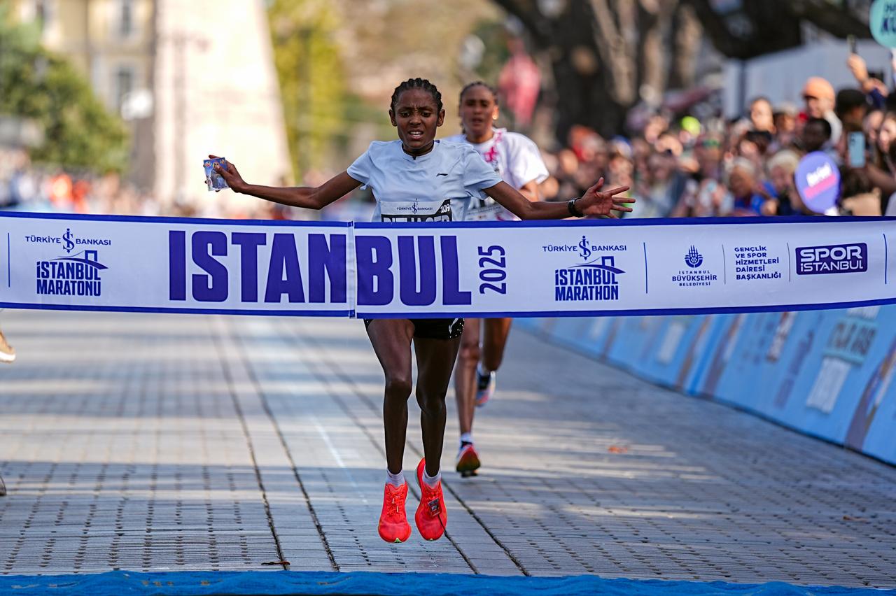 The Türkiye Is Bankasi 47th Istanbul Marathon, organized by Spor İstanbul, was won in the women’s category by Ethiopian athlete Bizuager Aderra on Nov. 2, 2025. (AA Photo)