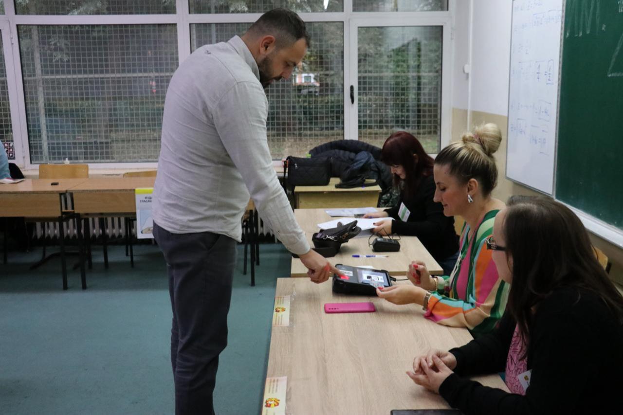 North Macedonia heads to polls for second round of local elections in 33 municipalities