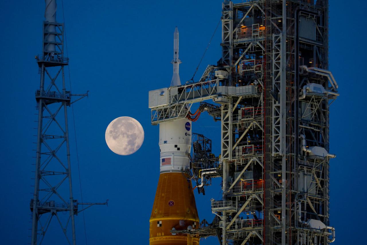 NASAs Artemis I Moon rocket sits at Launch Pad Complex 39B at Kennedy Space Center, in Cape Canaveral, Florida, US on June 15, 2022. (AFP Photo)