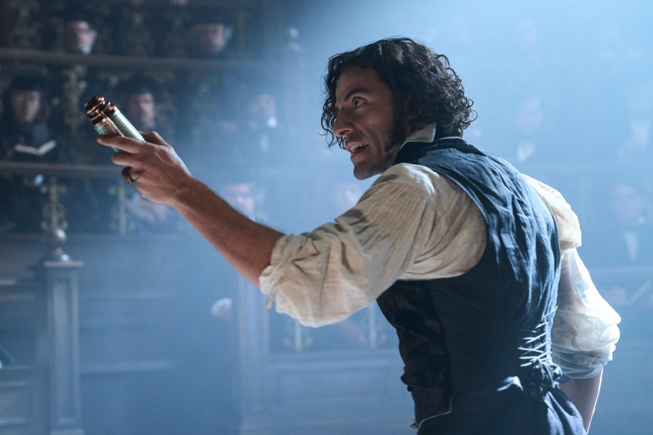 ‘Frankenstein’ gains ground as Oscar race tightens ahead of holiday rush