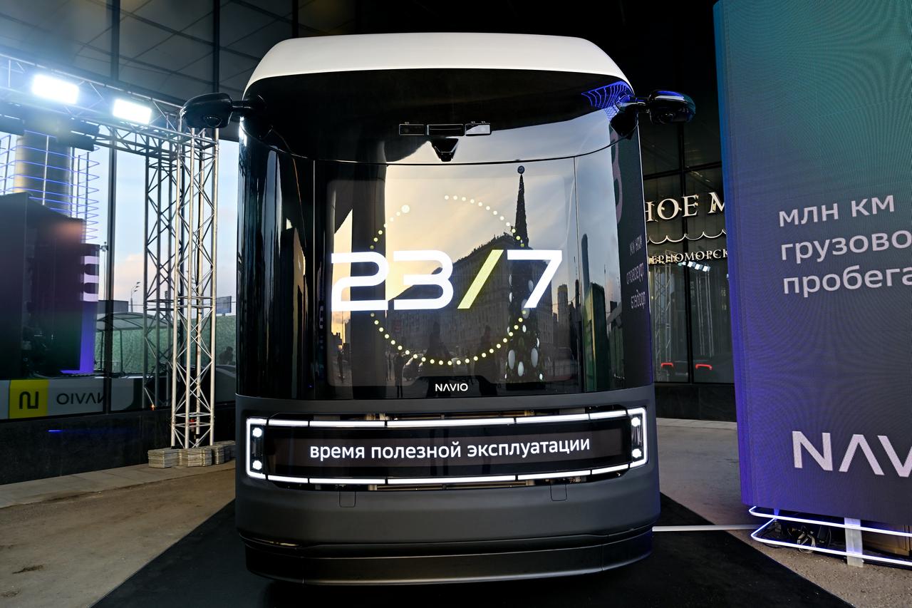Facing sanctions but seeking a place in the global tech race, Russia is trying to ‘step up’ with new robotics and domestic AI models, Russia, Nov. 24, 2025. (AA Photo)