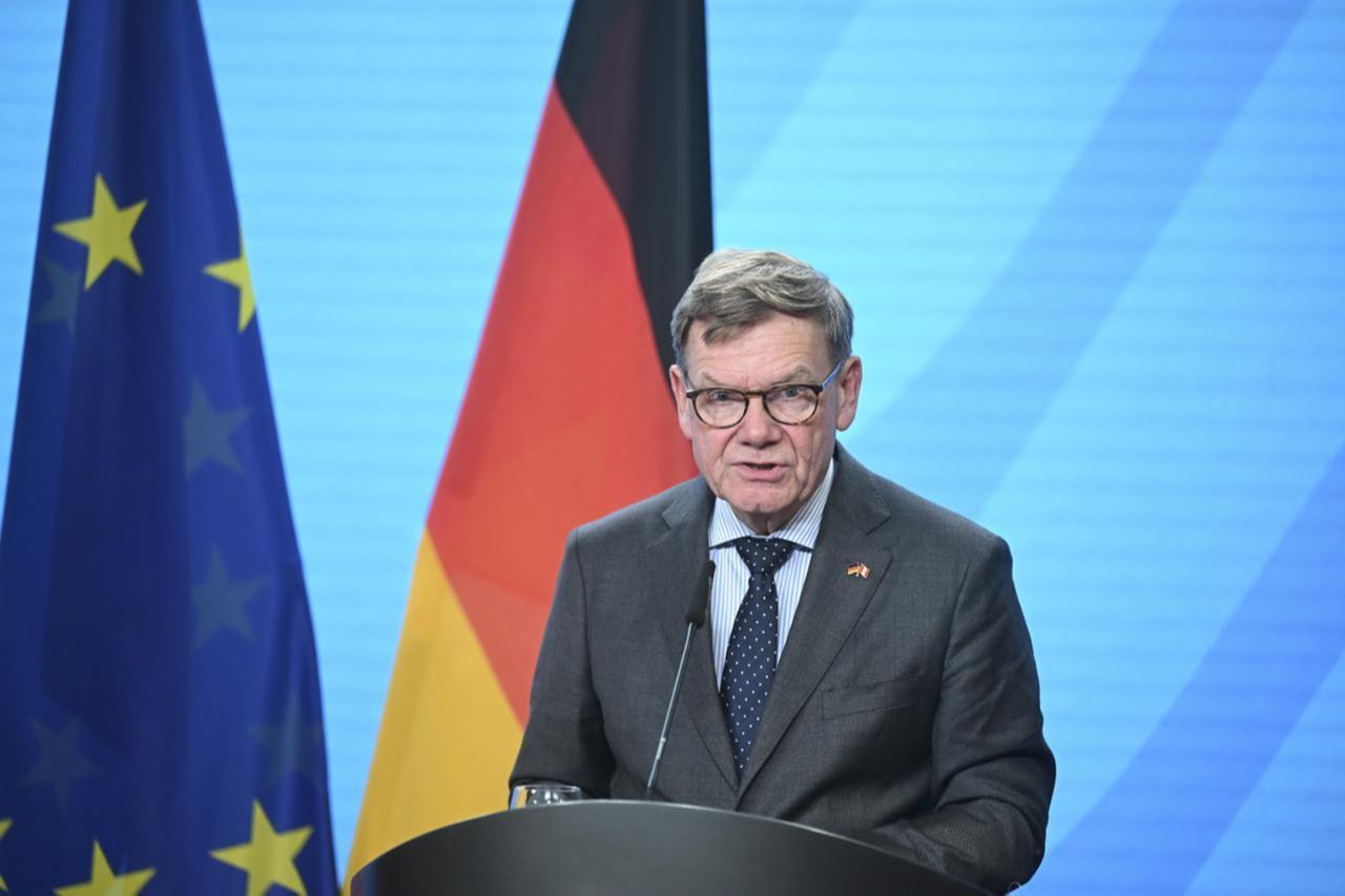 Russia could attack NATO member within 4 years, German FM warns