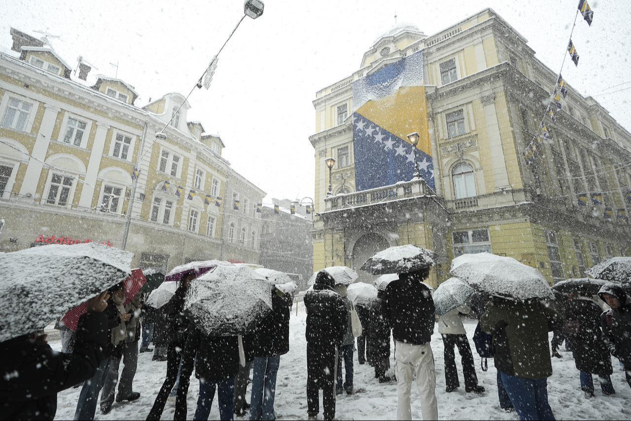 Sarajevo covered in snow as Balkans cold arrives in Bosnia and Herzegovina. November 22, 2025. (AA Photo)