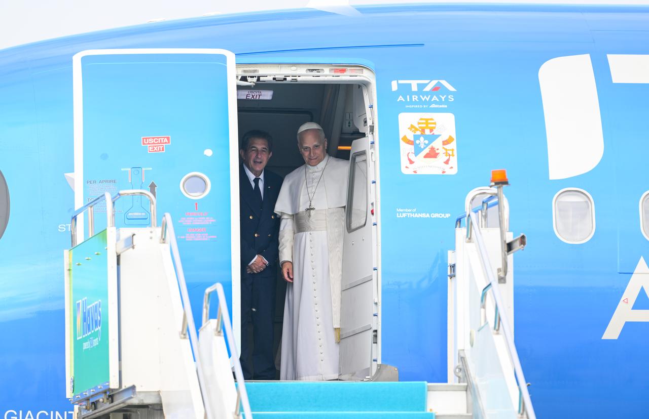 Pope Leo XIV leaves the airplane after his arrival in Esenboga Airport in Ankara, Türkiye on Nov. 27, 2025. (AA Photo)