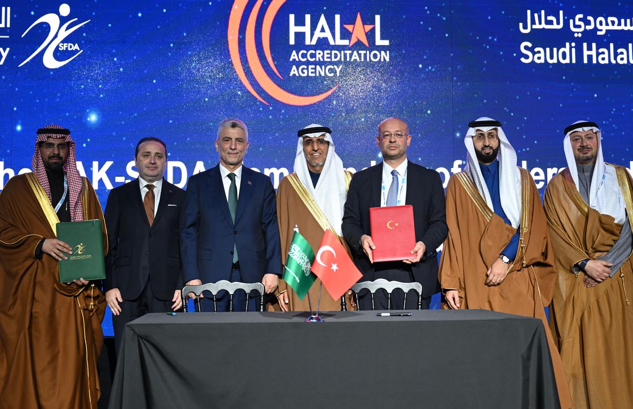 Under the auspices of the Presidency, the 11th World Halal Summit—organized in cooperation with the Standards and Metrology Institute for Islamic Countries (SMIIC), an affiliated body of the Organization of Islamic Cooperation (OIC), and coordinated by the Ministry of Trade and the Halal Accreditation Agency- on November 26, 2025. (AA Photo)