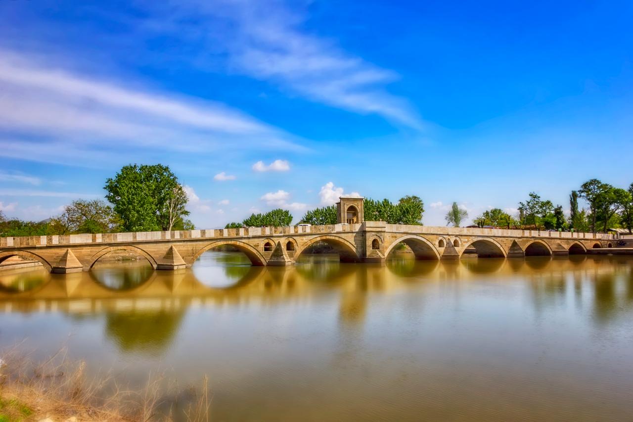 Türkiye’s Edirne invests in heritage protection while advancing new water supply line