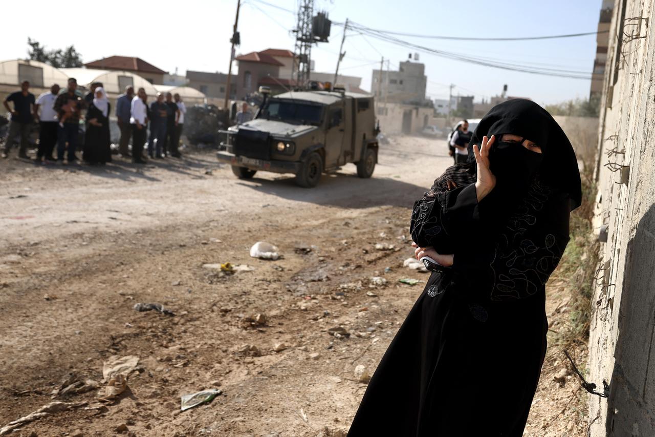 Israeli forces kill two Palestinians in West Bank after apparent surrender