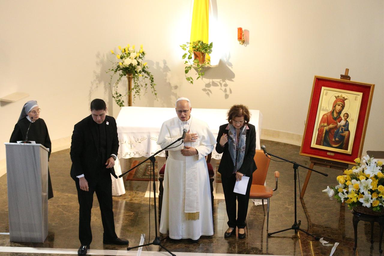 Pope Leo XIV visits French Hospice in Istanbul, meets residents and caregivers