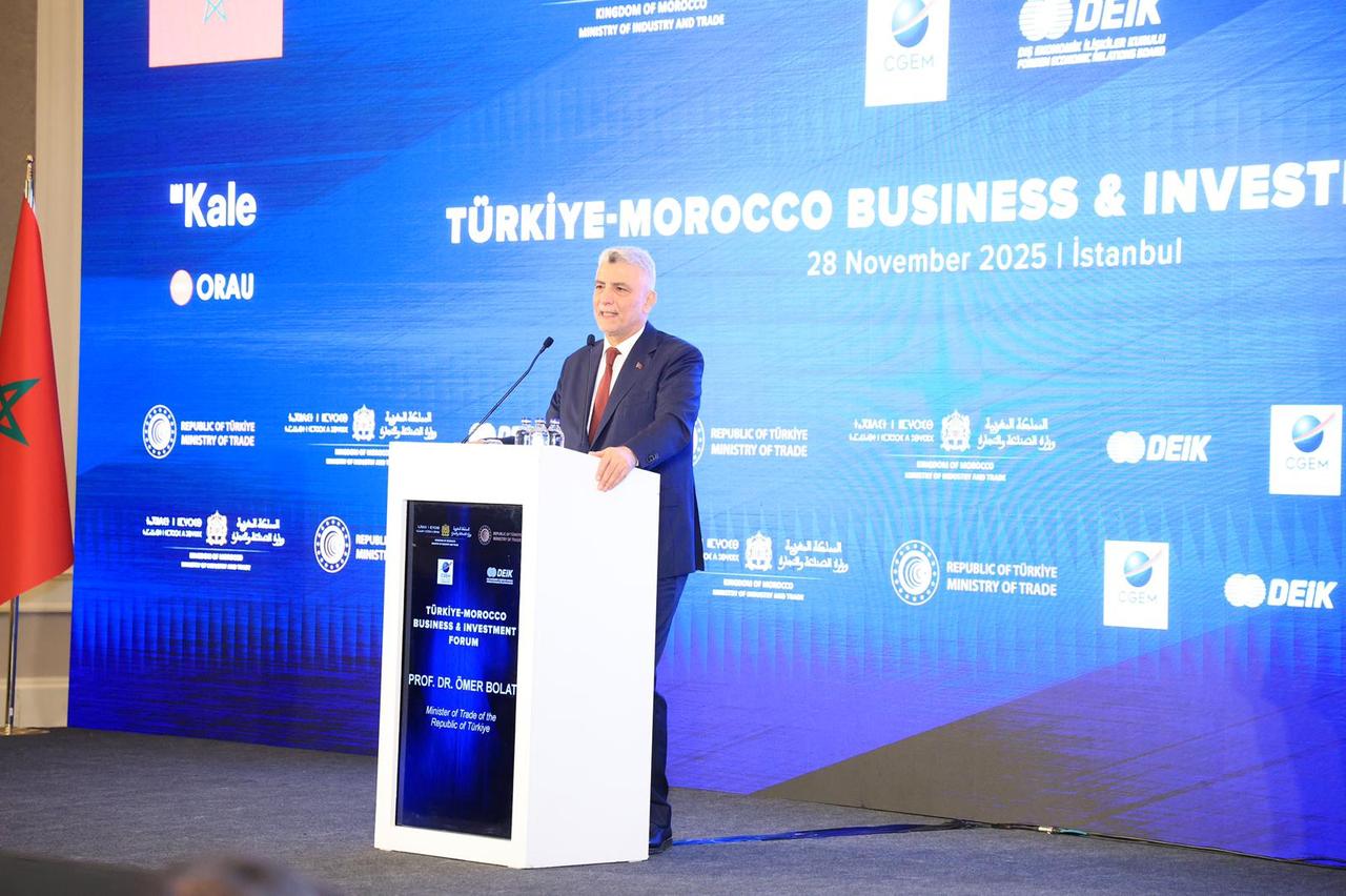 Türkiye’s Trade Minister Omer Bolat speaks at the Türkiye–Morocco Business and Investment Forum in Istanbul, Türkiye, November 28, 2025. (Courtesy of DEIK)