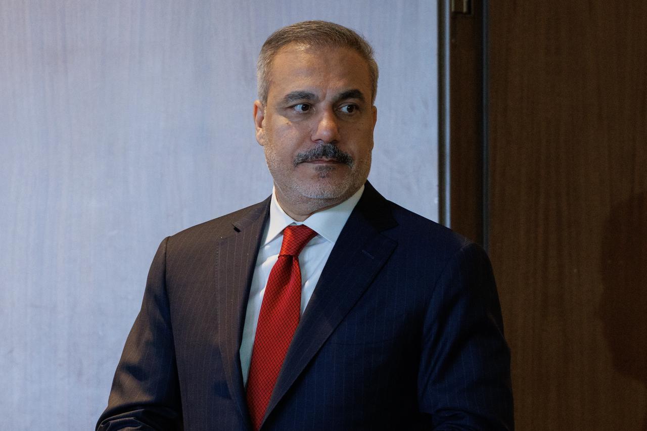 Hamas ready to hand over Gaza’s administration to a committee, Turkish FM says