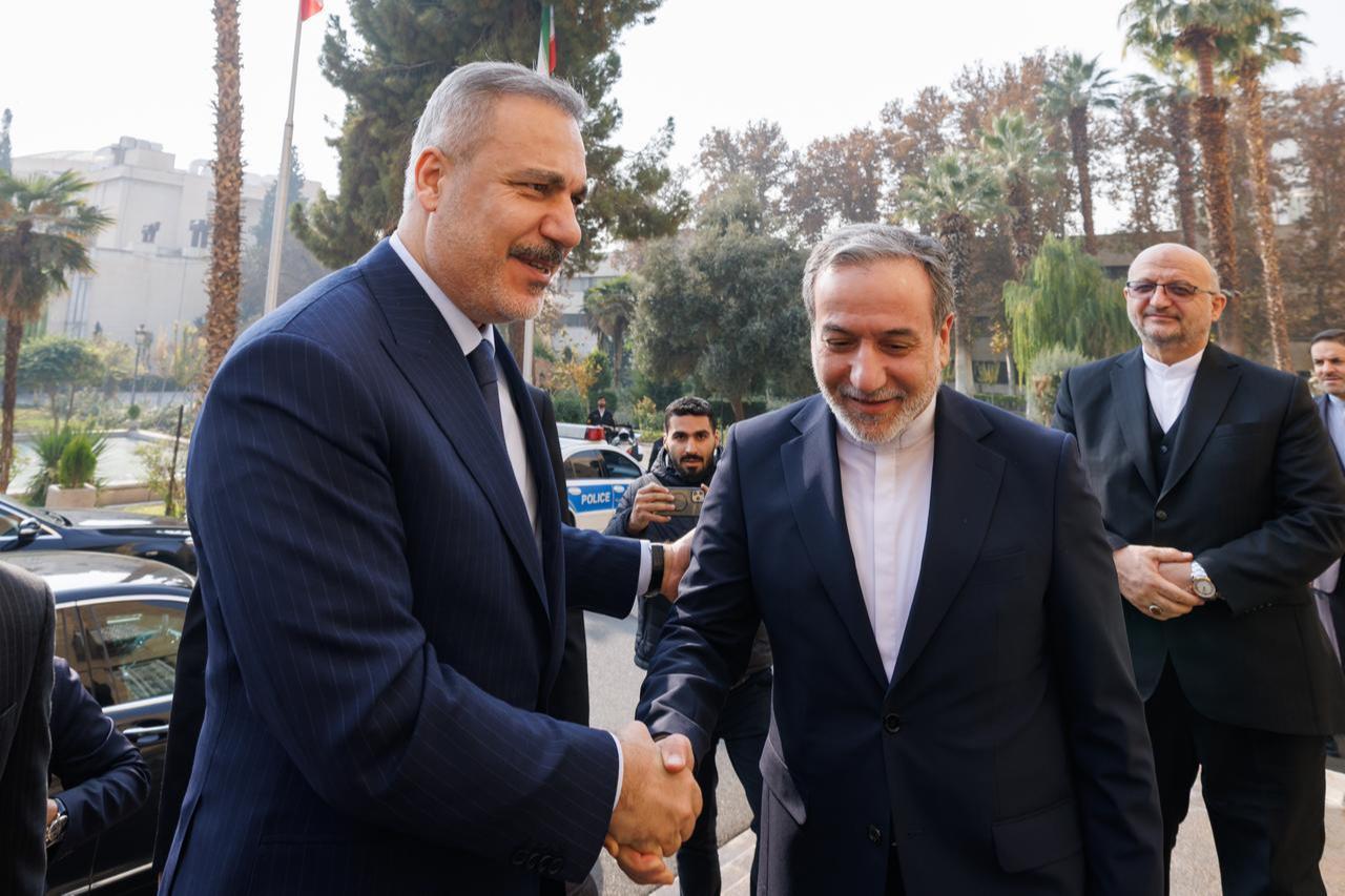 Turkish Foreign Minister Hakan Fidan (L) meets with Iranian Foreign Minister Abbas Araghchi (R) in Tehran, Iran, November 30, 2025. (AA Photo)