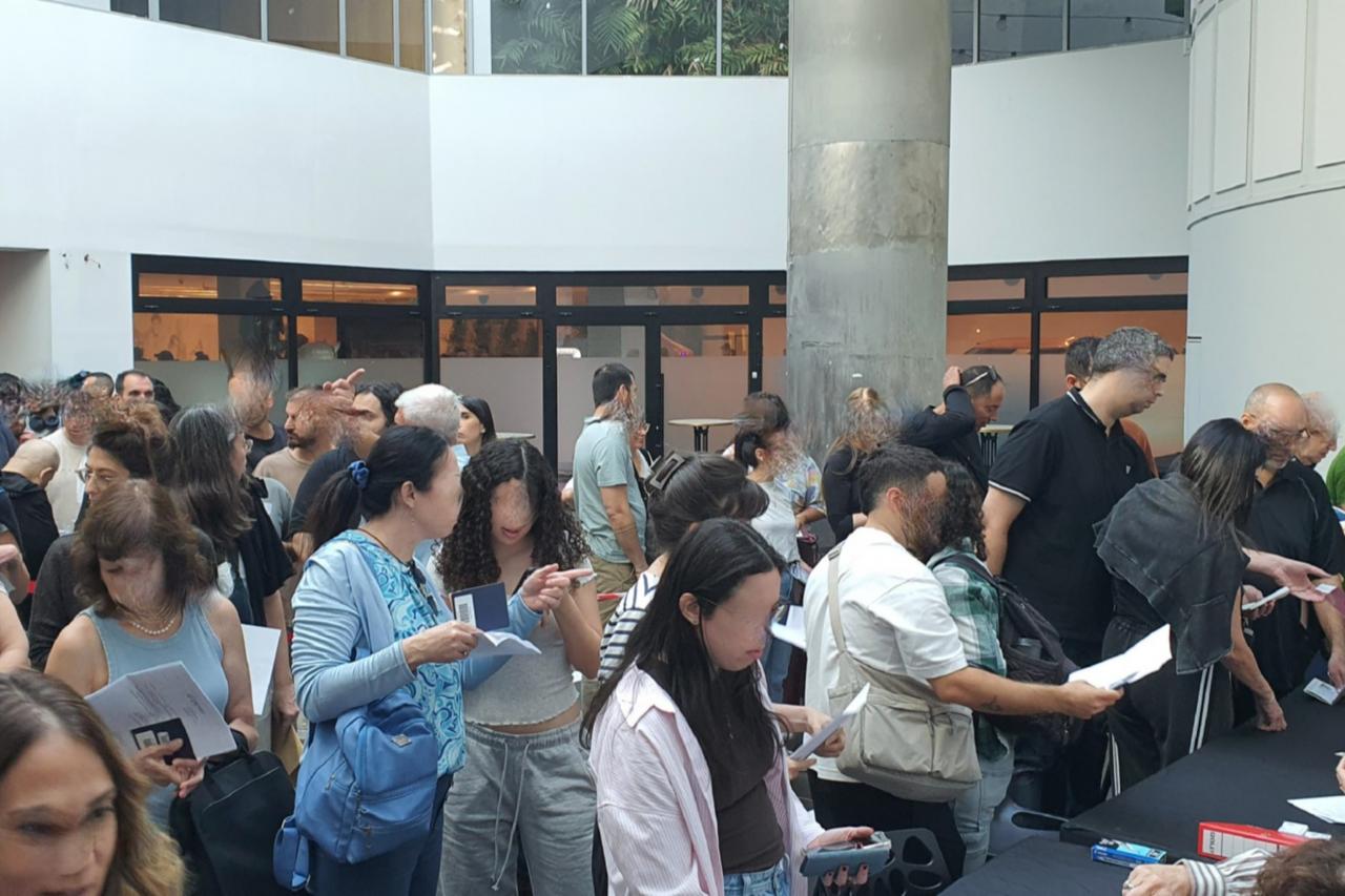 Israelis flock to Portuguese Embassy in Tel Aviv to seek citizenship amid security concerns