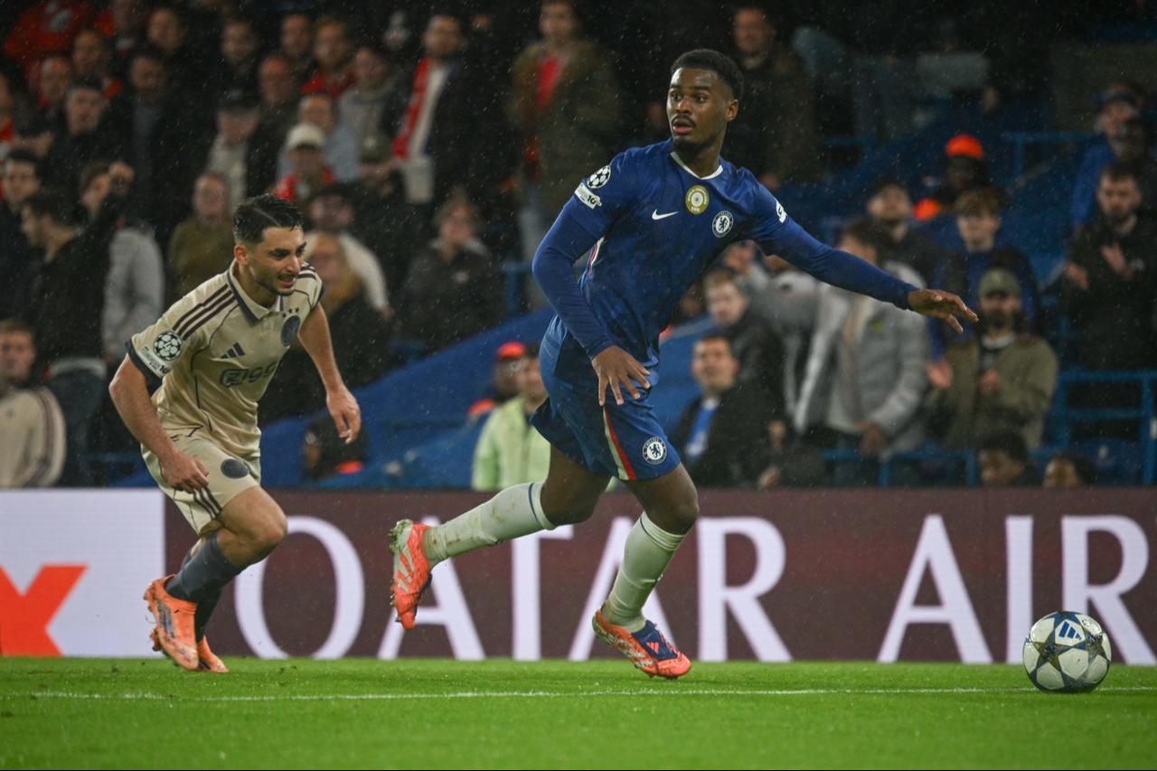 Ajax faced Chelsea at London’s Stamford Bridge Stadium in a UEFA Champions League match. Chelsea won the game 5–1. London, UK, October 22, 2025. (AA Photo)