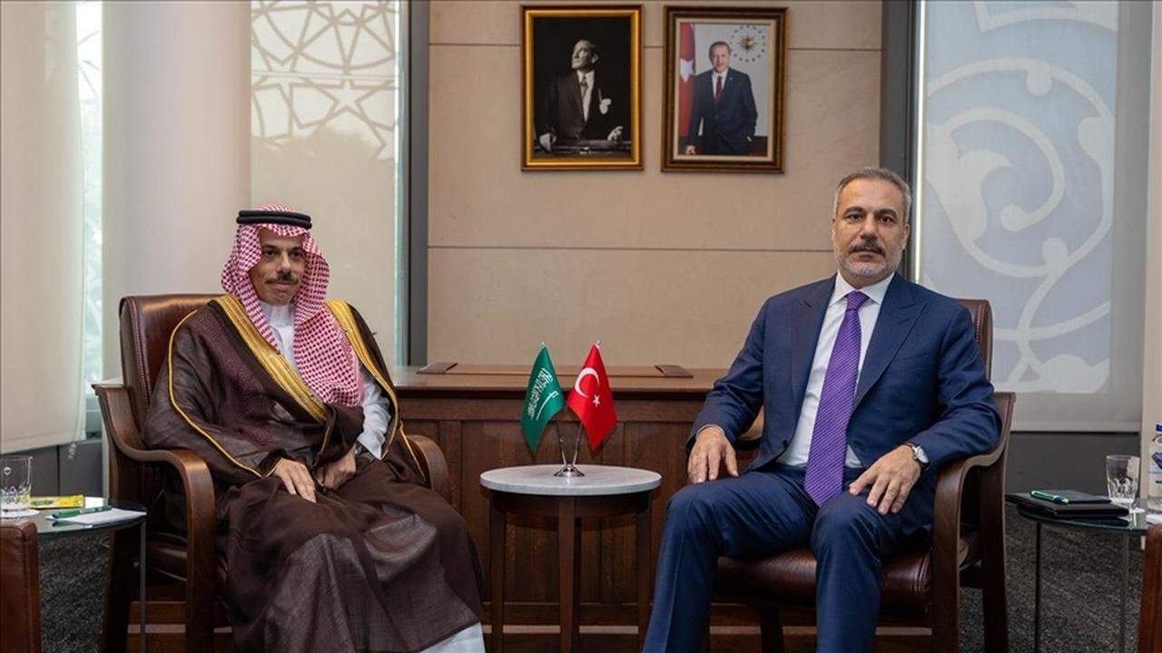 Turkish Foreign Minister Hakan Fidan meets with Saudi Arabian Foreign Minister Faisal bin Farhan at the Turkish House during the 80th United Nations General Assembly in New York, United States, on September 22, 2025. (AA Photo)