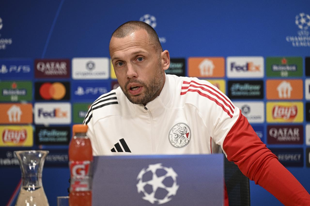 Ajax fires coach John Heitinga after humiliating loss to Galatasaray in Champions League