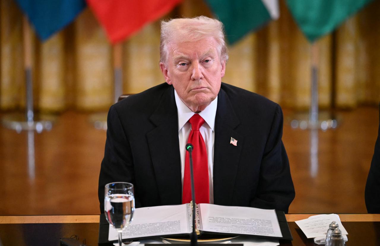 US President Donald Trump speaks during a dinner with Central Asian leaders in the East Room of the White House in Washington, DC, on Nov. 6, 2025. (Photo by Mandel NGAN / AFP)