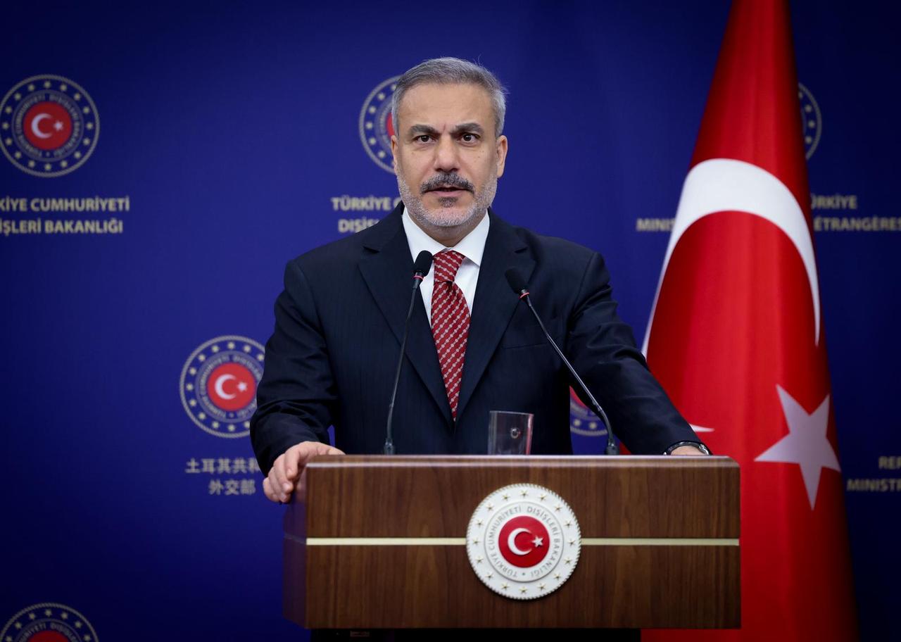Foreign Minister Hakan Fidan and his Romanian counterpart Oana Toiu (not seen) hold a joint press conference after their meeting in Ankara, Turkiye on Nov. 7, 2025. ( Turkish Foreign Ministry / AA Photo)