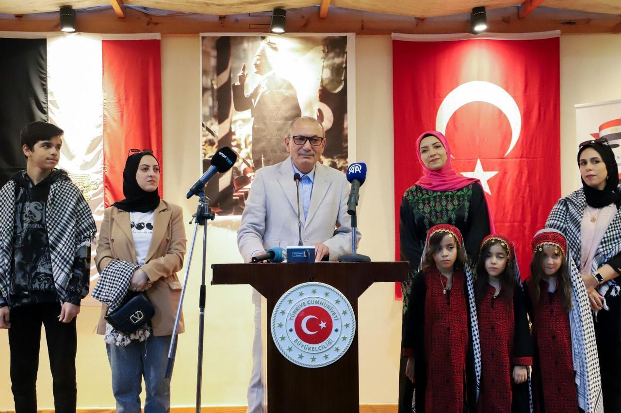 Press release regarding the “Long Live Gaza” event held at the Embassy residence by Salih Mutlu Sen, Ambassador of Türkiye in Cairo, on 5 November 2025. (AA Photo )