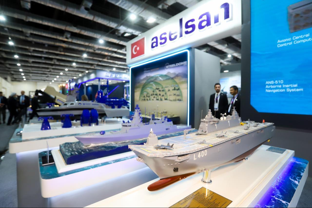 A view from a Turkish Aselsan's stand at the 4th EDEX 2025 Egypt Defense Expo, in Cairo, the capital of Egypt, on December 2, 2025. (AA Photo)