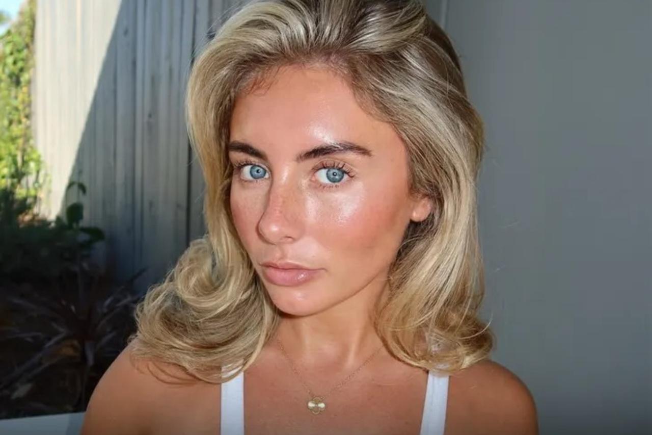 Instagram/@bonnieblue