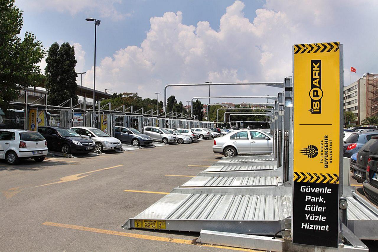 Massive price hike for parking fees in Istanbul, effective January 2026