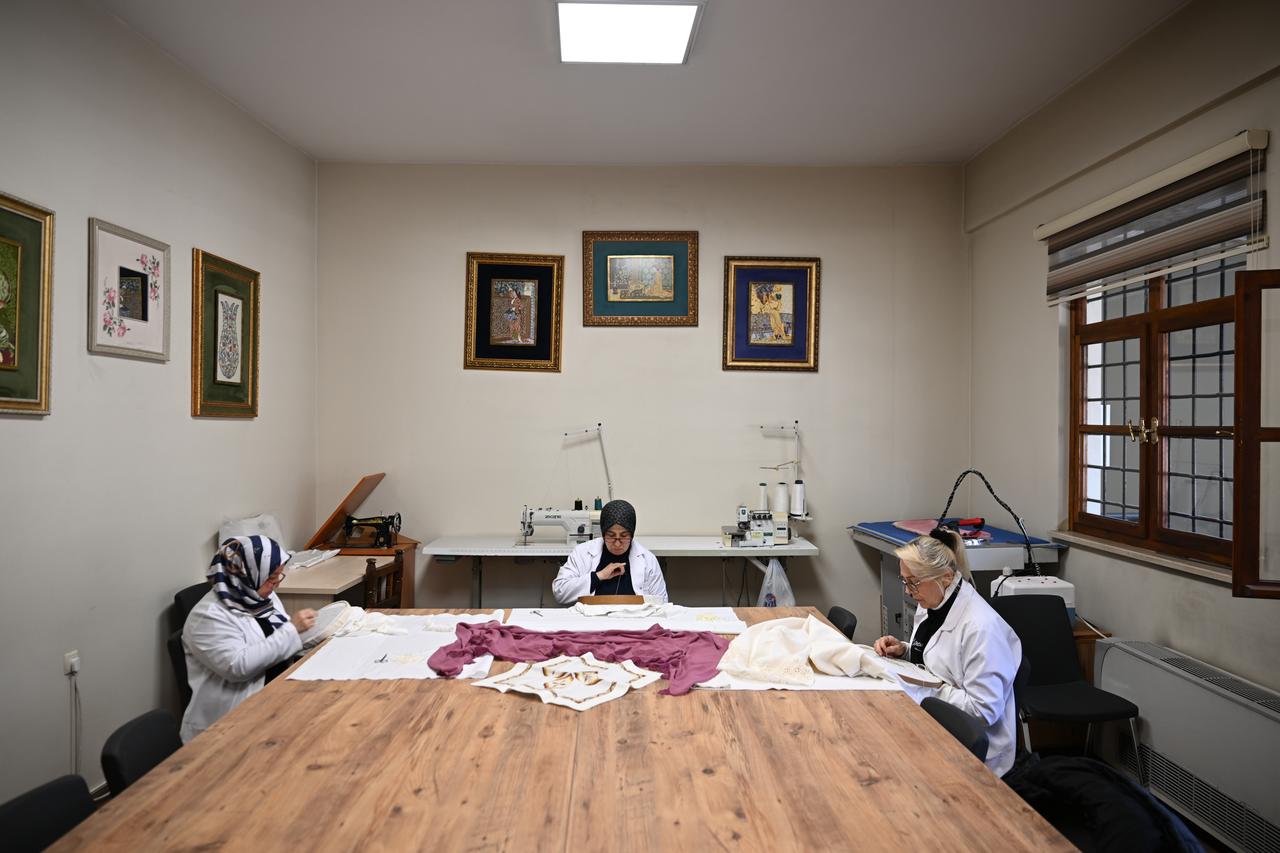 Women artisans work on traditional Antep embroidery in a workshop in Gaziantep after the craft was inscribed on UNESCO’s Representative List of the Intangible Cultural Heritage of Humanity. (AA Photo)