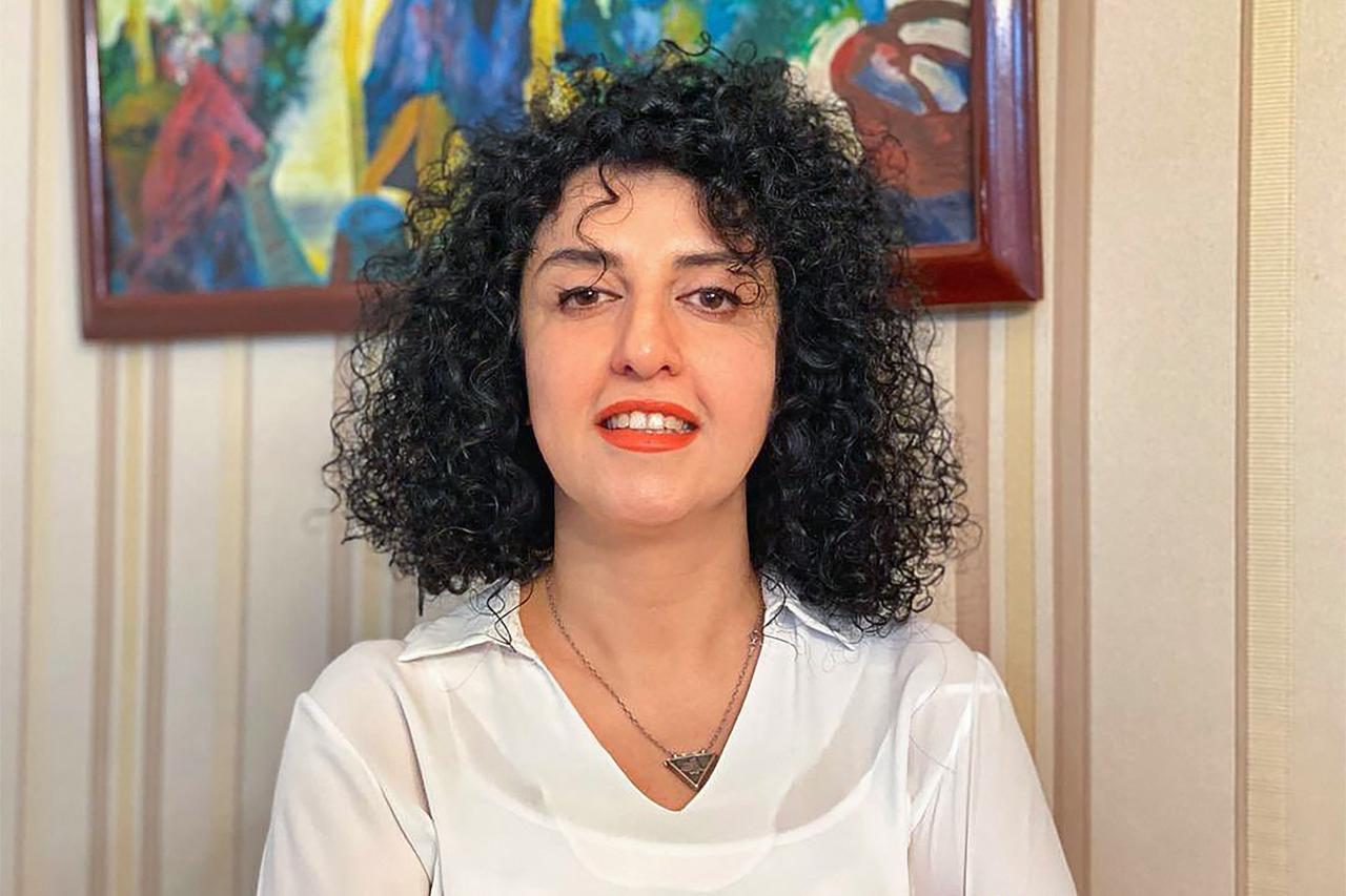 Nobel Peace Prize winner Narges Mohammadi arrested at memorial for Iranian lawyer Image