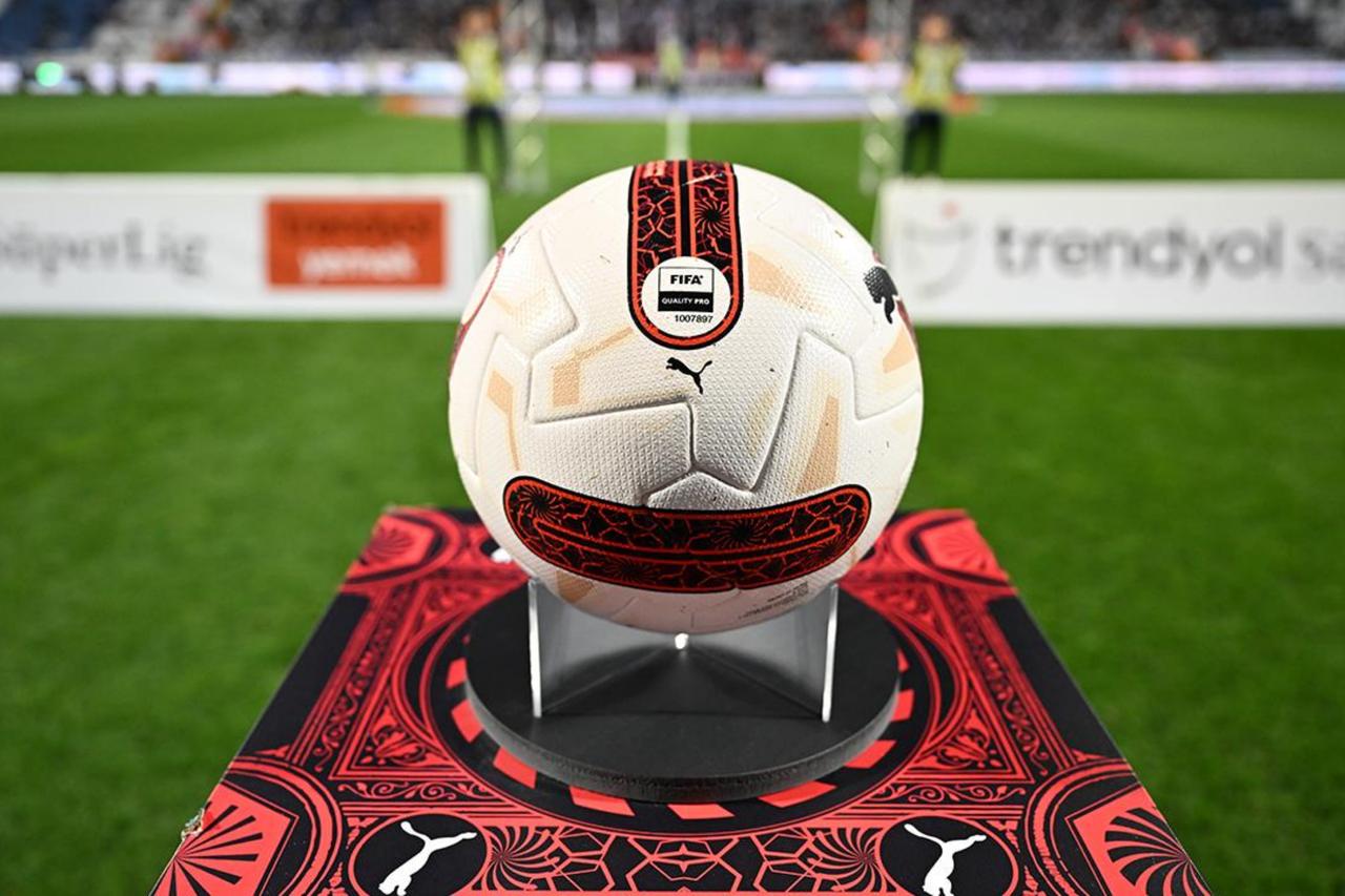 President Erdogan pledges to clean up Turkish football over betting scandal