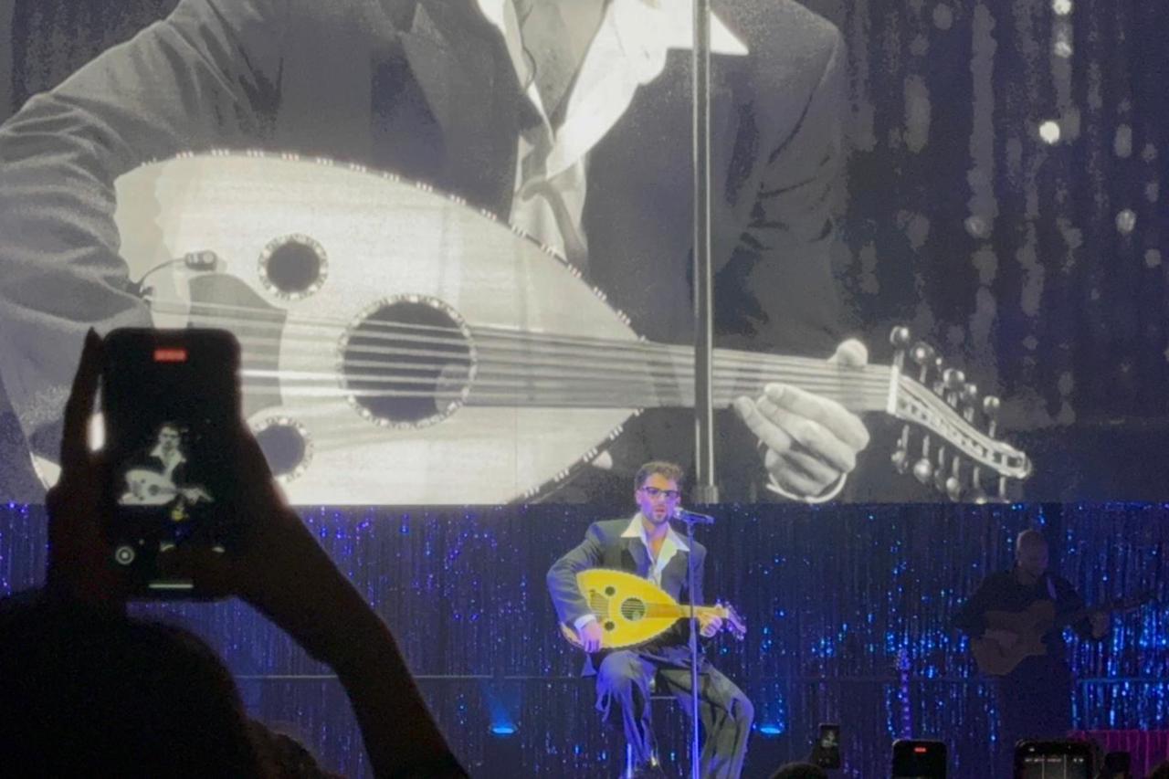 Artist Saint Levant calls for Palestinian freedom during Istanbul concert