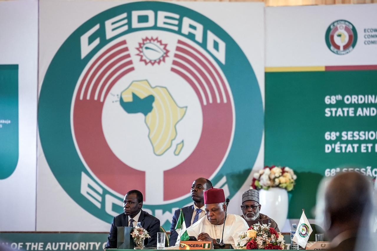 ECOWAS warns of sanctions against Guinea-Bissau coup obstructors