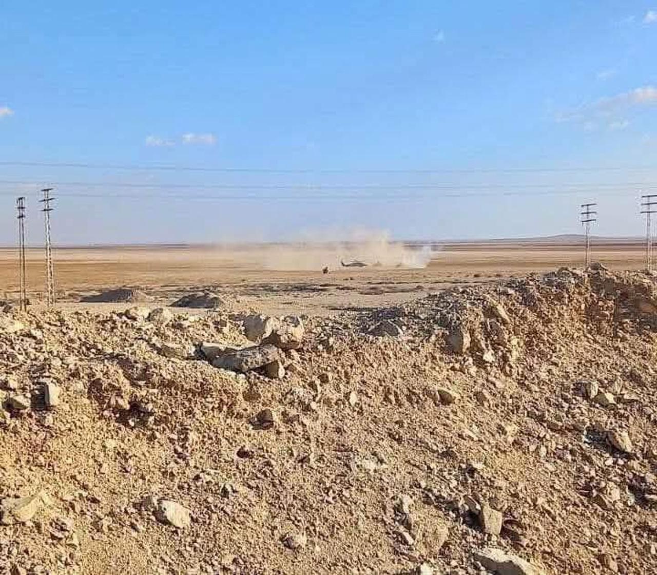 This photo reportedly shows a U.S. helicopter evacuating the wounded to the Al-Tanf base in southeastern Syria, accessed on Dec. 13, 2025. (Photo via X)