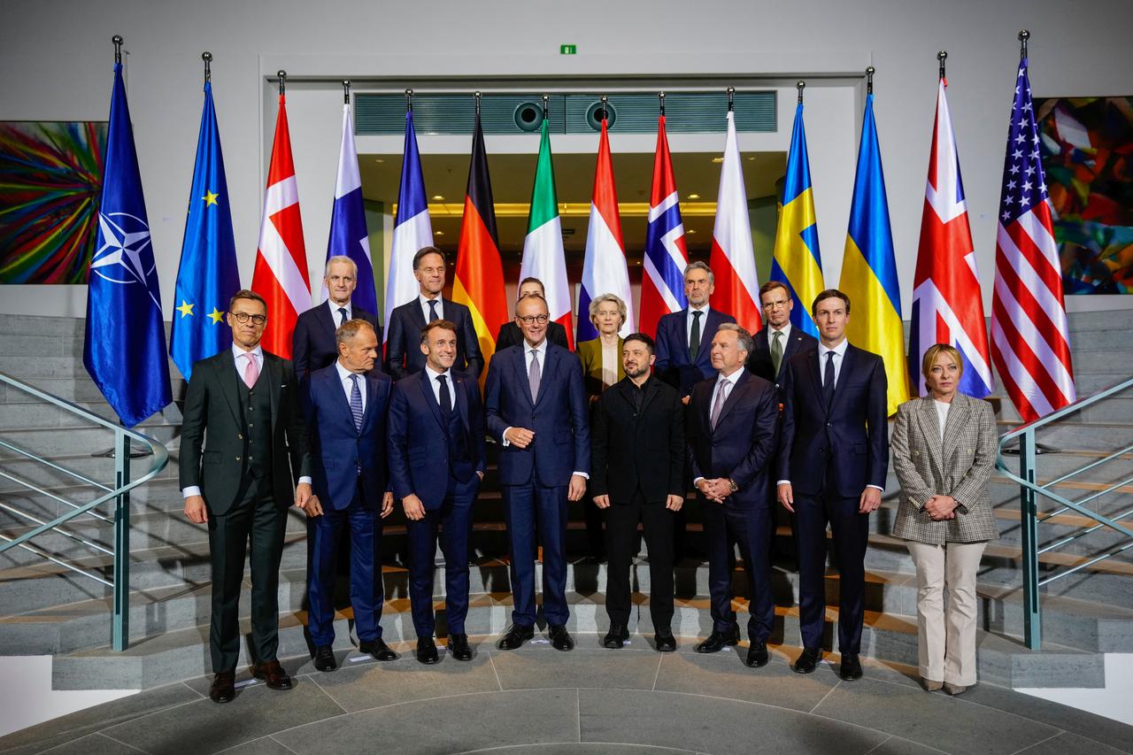 European leaders propose multinational force to enforce Ukraine peace deal Image