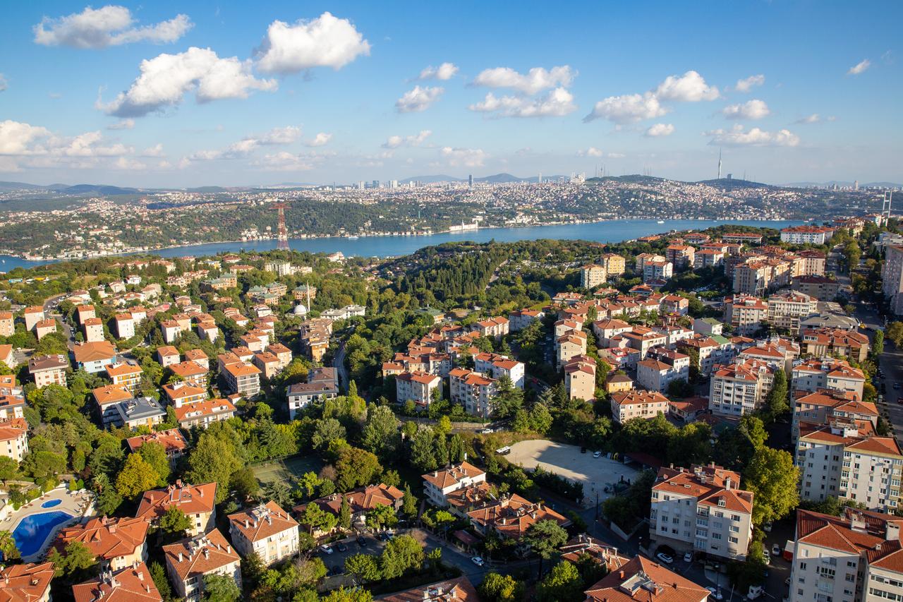 House price growth in Türkiye beats inflation in November for first time in 21 months Image