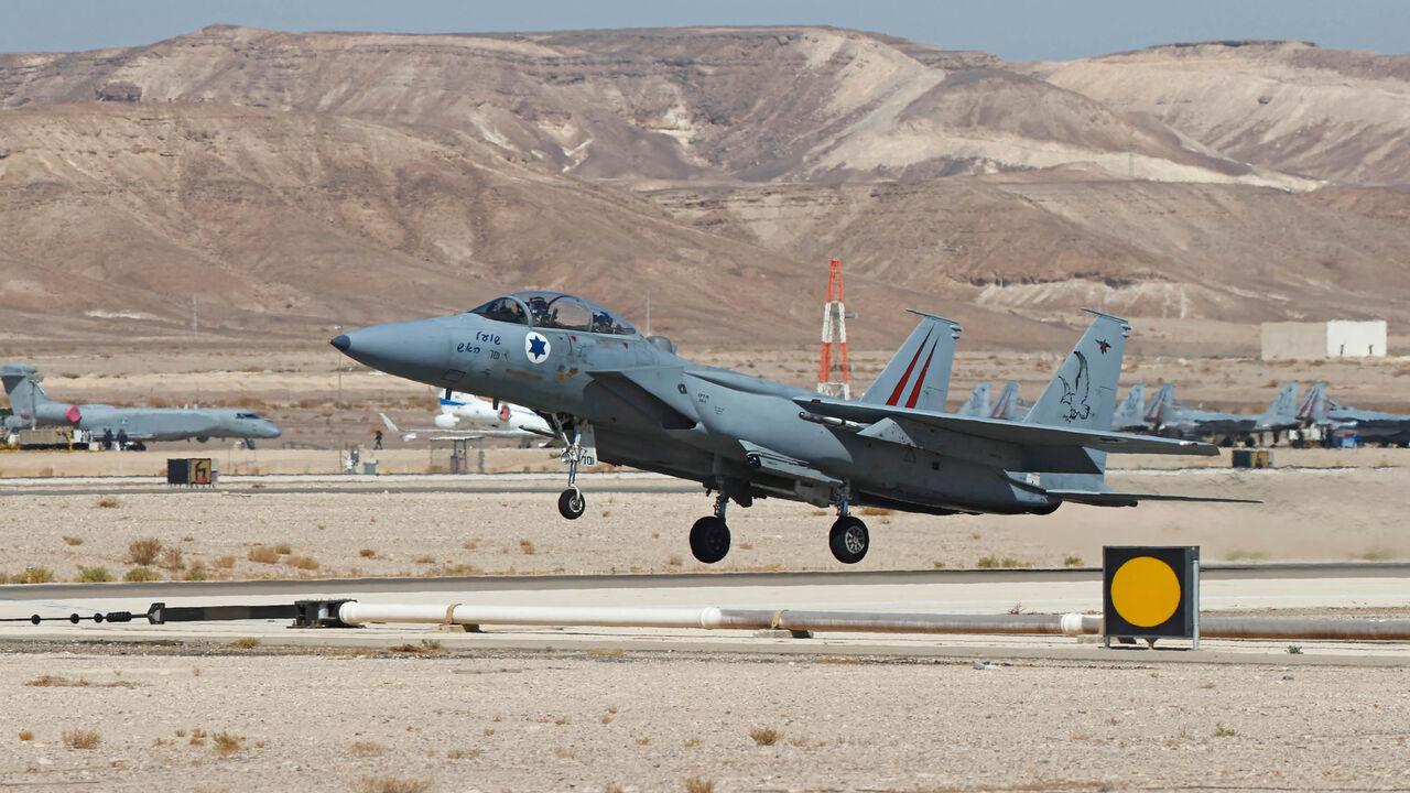 An Israeli air force F-15 fighter takes off during the Blue Flag multinational air defense exercise at Ovda air force base, north of Eilat, Israel, Oct. 24, 2021. (AFP Photo)