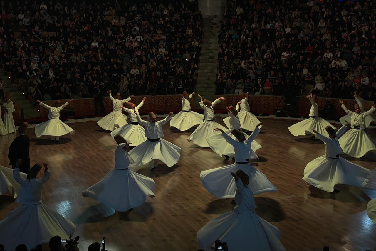 Sema Ceremony is held as part of the 752nd Anniversary International Commemoration Ceremonies of Islamic mystic Mevlana Rumi, organized under the theme of Time of Serenity in Konya, Türkiye, Dec. 17, 2025. (Photo by Koray Erdogan/Türkiye Today)