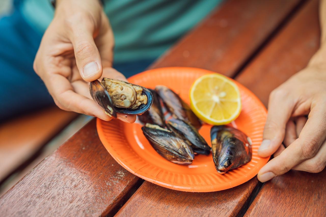 Mussels filled with rice. (Adobe Stock Photo)