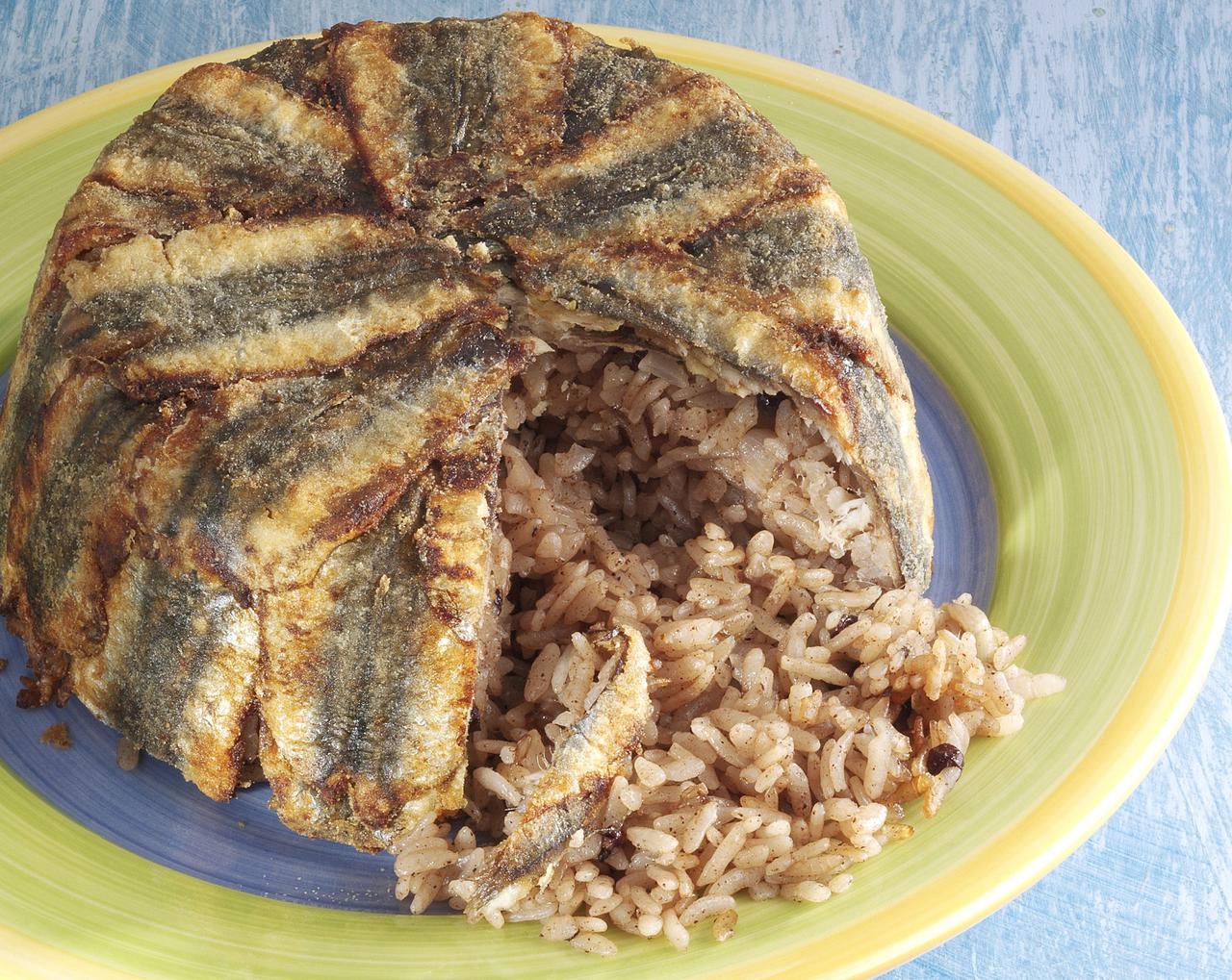 A view of an anchovy pilaf. (Adobe Stock Photo)