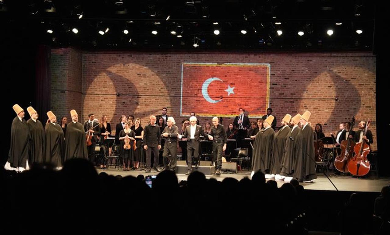 A concert commemorating Mevlana Jalaluddin Rumi as part of the annual Seb-i Arus events drew strong interest at Symphony Space in New York on December 19, 2025. (Photo via Memleket)