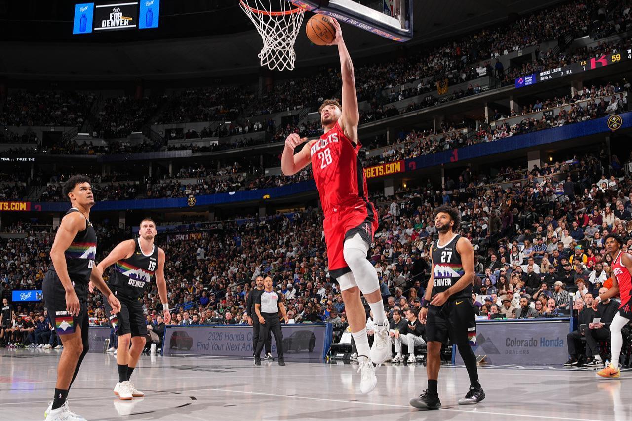 Alperen Sengun #28 of the Houston Rockets drives to the basket during the game against the Denver Nuggets on Dec. 20, 2025, in Denver, Colorado. (Photo by Bart Young/NBAE/Getty Images/Getty Images via AFP)