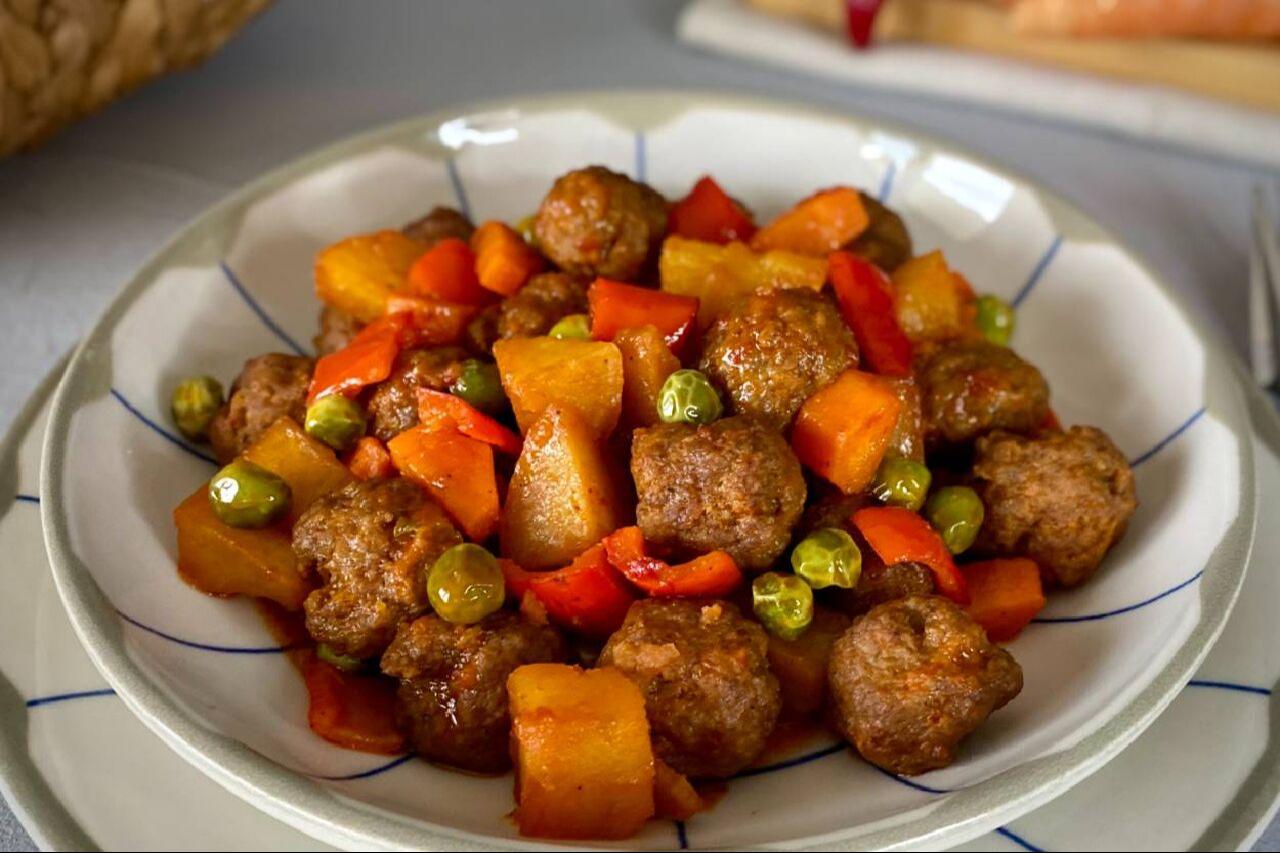 A view of farm-style meatballs. (Photo via Türkiye daily)
