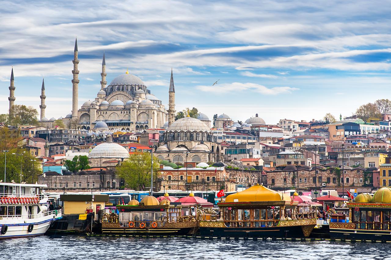 Türkiye welcomes 2.8M visitors in November, with Istanbul on top