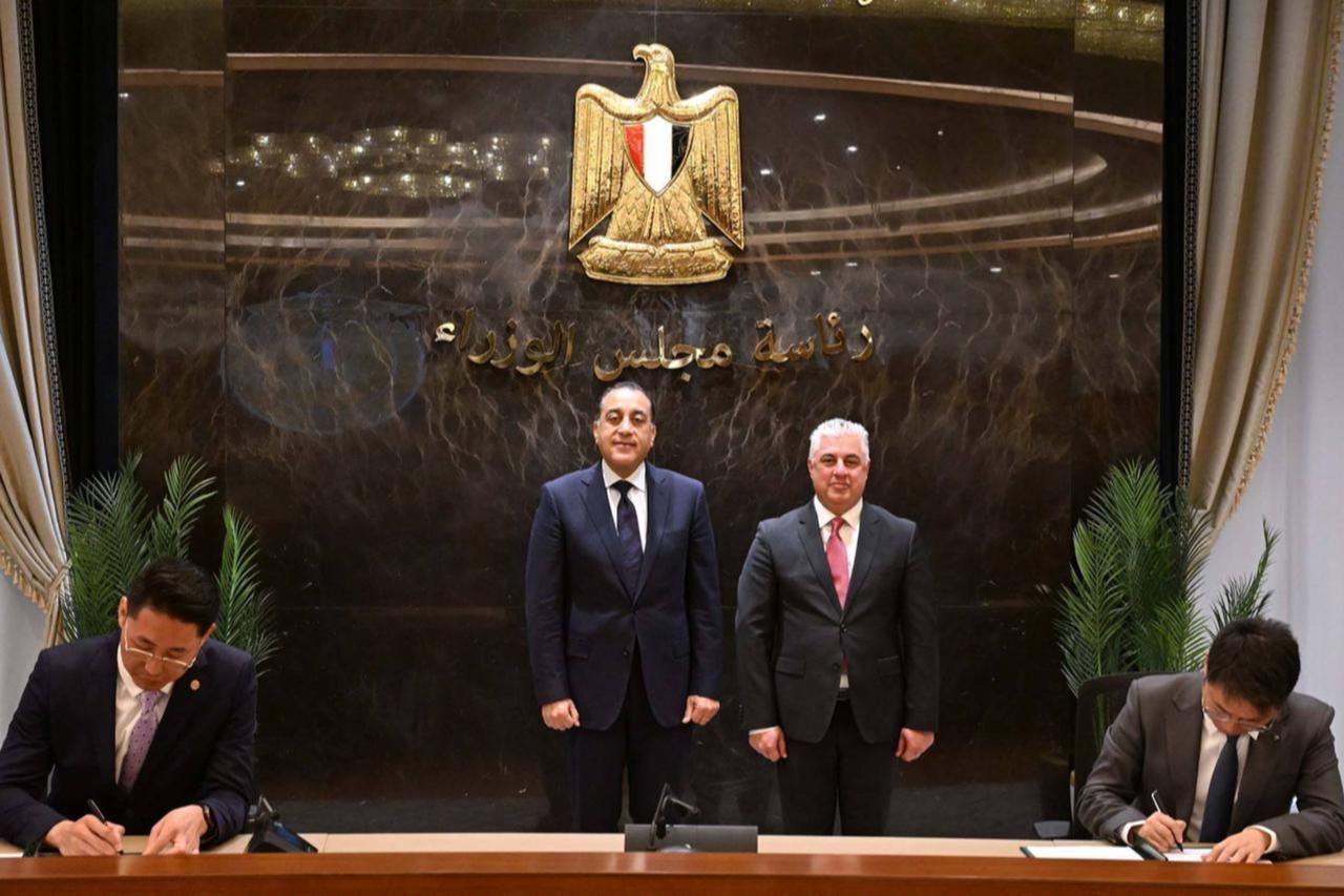 Egypt signs $1.15B in deals with Chinese firms in Suez Canal Economic Zone